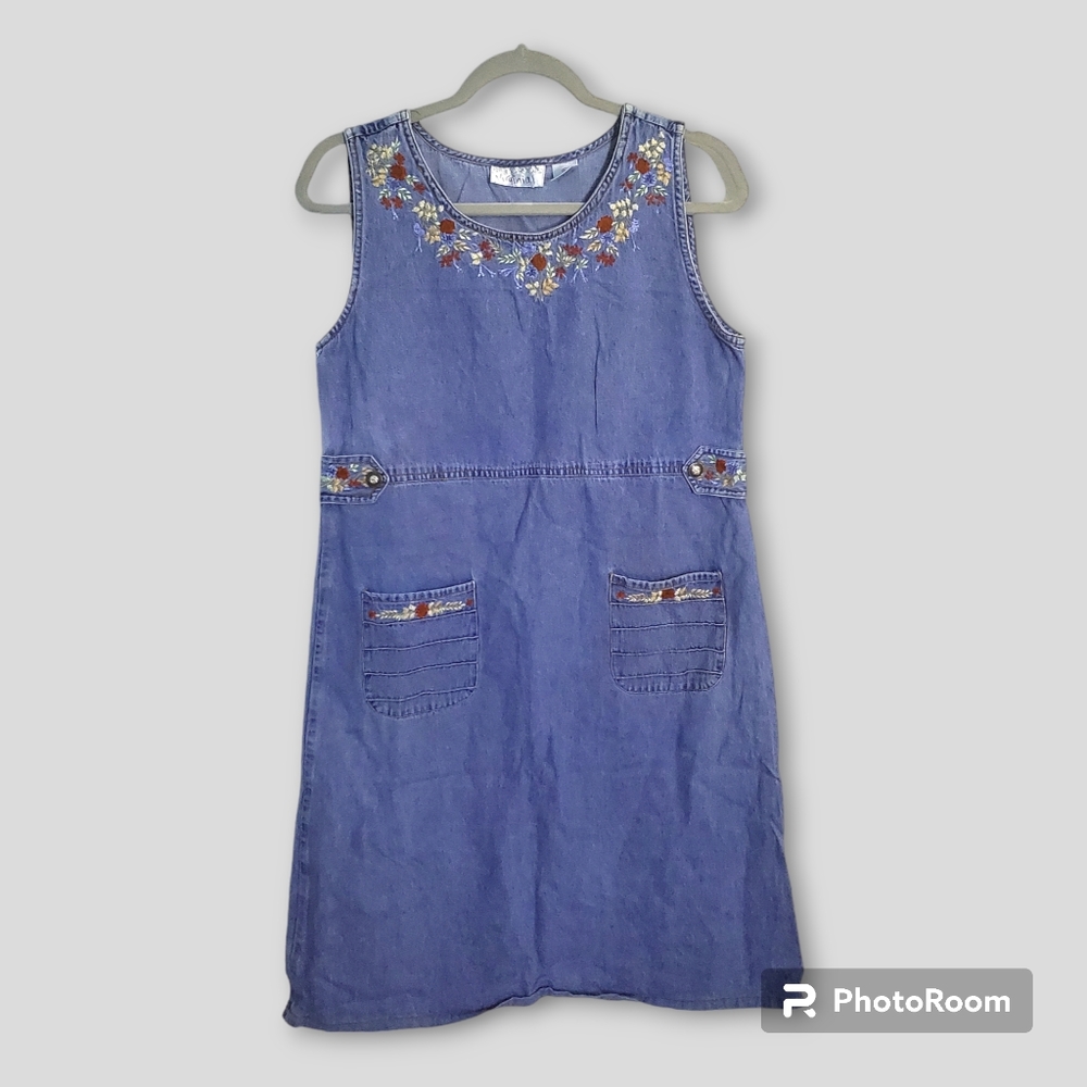 Vintage Petite Sophisticate cottagecore denim dress floral embroidery, size PM